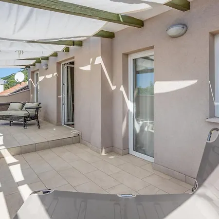 Terraced New 2025 Ferienhaus *