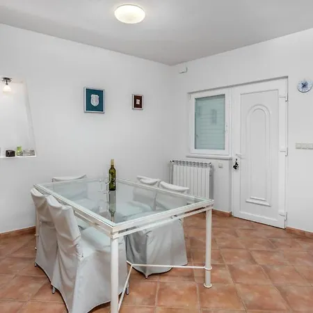 Terraced New 2025 * Barbat na Rabu