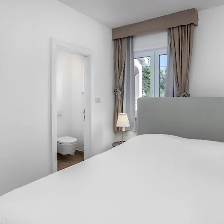 Terraced New 2025 * Barbat na Rabu