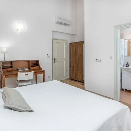 Terraced New 2025 * Barbat na Rabu