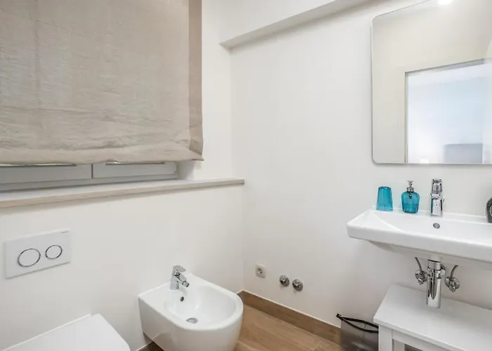 Terraced New 2025 Tatil Evi Barbat na Rabu