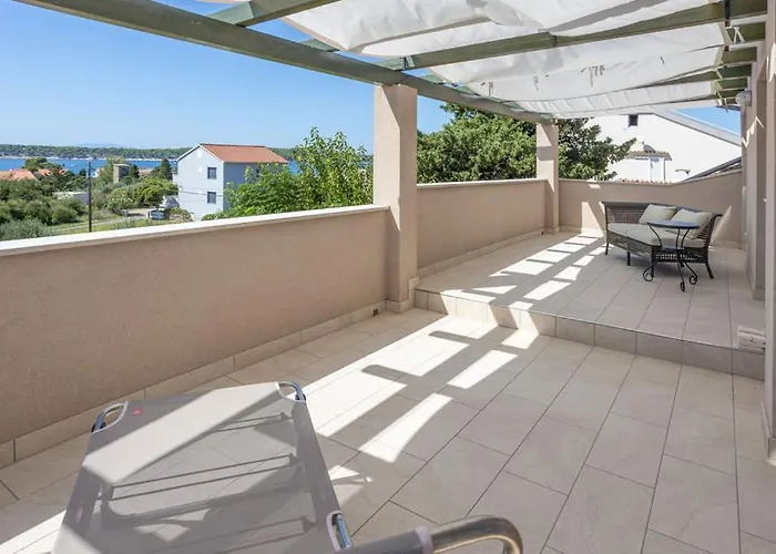 Tatil Evi Terraced New 2025 Barbat na Rabu