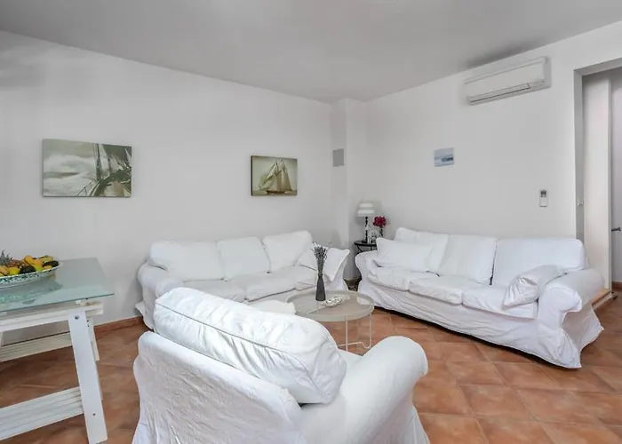 Tatil Evi Terraced New 2025 Barbat na Rabu