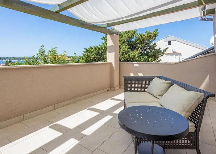 Tatil Evi Terraced New 2025 Barbat na Rabu