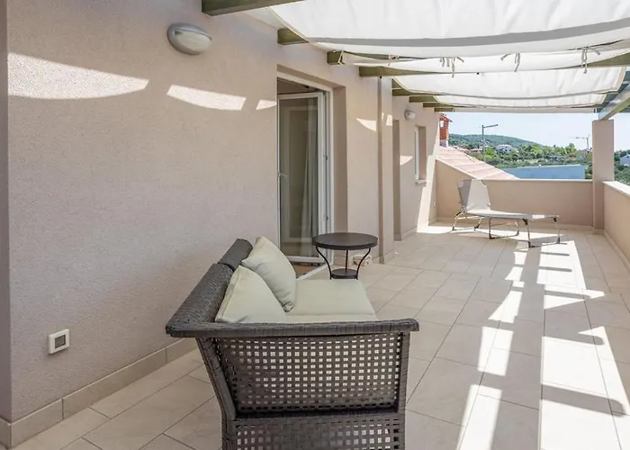 Terraced New 2025 * Barbat na Rabu