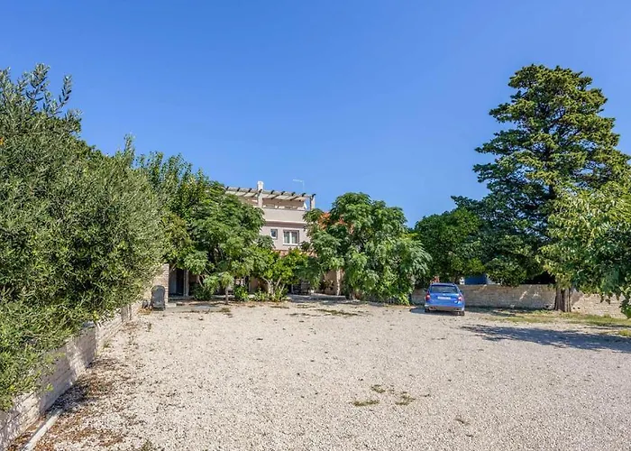 Tatil Evi Terraced New 2025 Barbat na Rabu